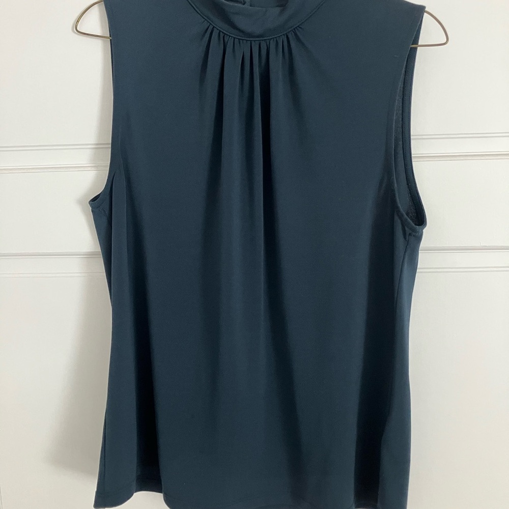 H&M Sleeveless Dark Blue Muscle Tee
